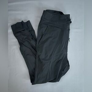 HALARA Black Joggers